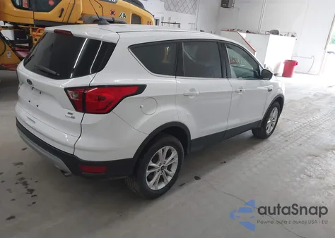 2019 Ford Escape Se from USA, damaged, VIN 1FMCU9GD4KUA65732